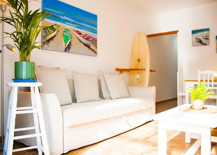 Asana Surf House Famara