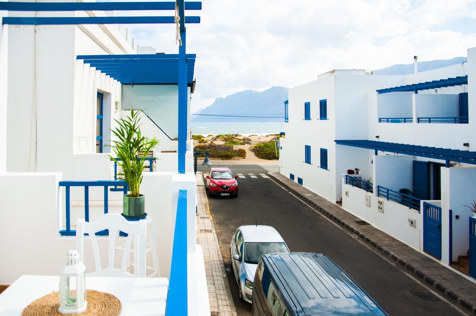 Asana Surf House Apartment Famara